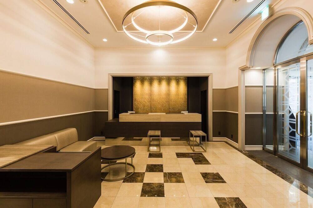 جاي آر إيست هوتل ميتس موساشيساكاي