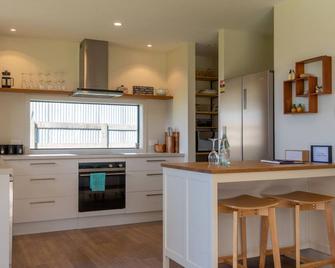 Earnslaw View, new build 3 bedroom holiday home - Glenorchy - Cocina