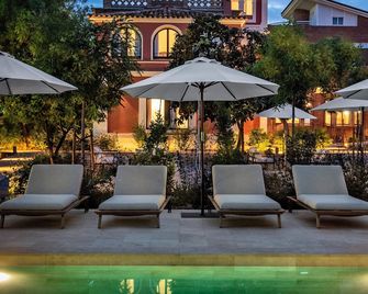 Hotel Boutique Làpety - טאראגונה - פטיו