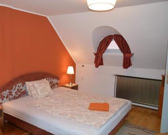 Duna Panzió - Hyor - Habitación