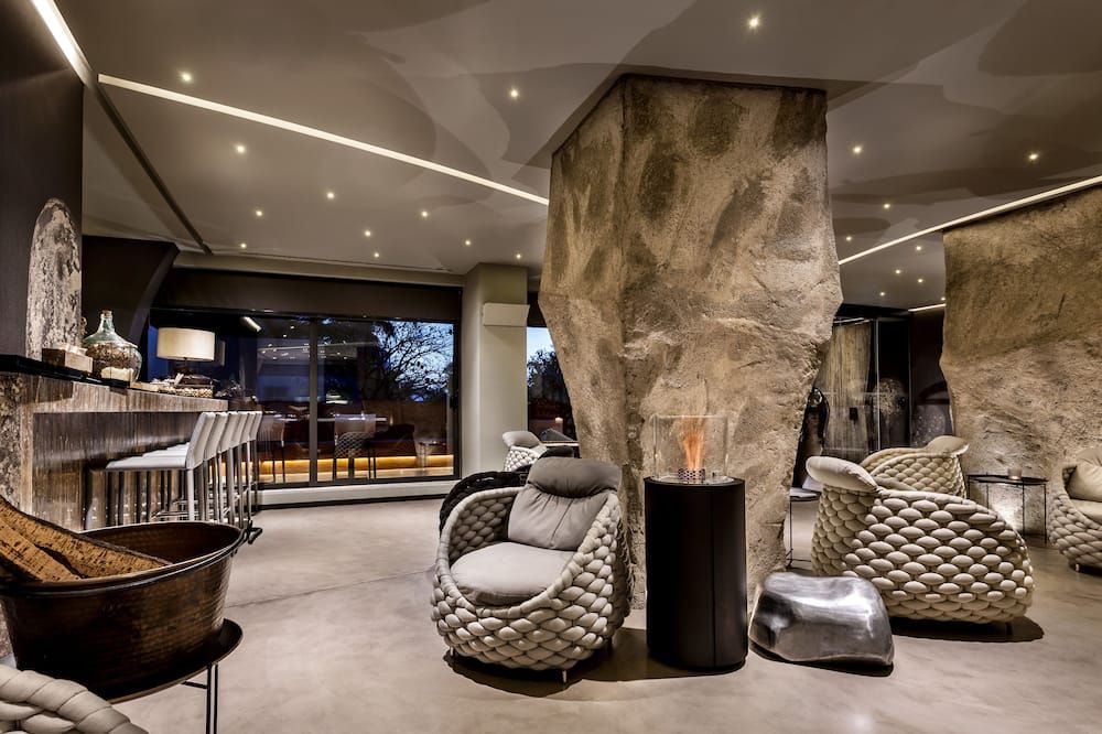 Vitoria Stone Hotel - אבורה - טרקלין