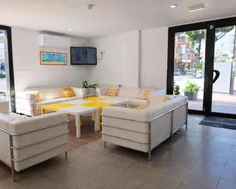 Adia Hotel Cunit Playa - Cunit