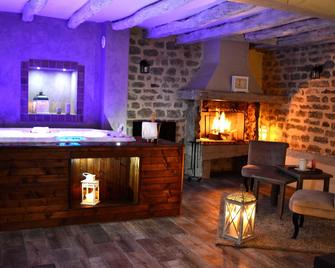 Domaine de Vandenesse Et Spa - Vandenesse-en-Auxois - Accueil