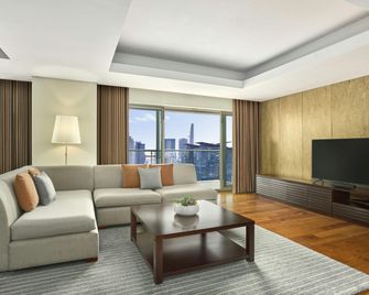 JW Marriott Hotel & Suites Saigon, The Apartments - Ho Chi Minh City - Living room