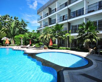 BS Premier Airport Hotel - Bangkok - Piscina