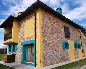 Albergue Casa Vacas - Castanedo - Edificio