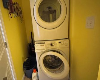 House with rental basement with private entrance in Harriman, Tennessee - Harriman - Prádelna