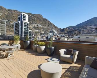 Hotel Mim Andorra - לס אסקלדס - מרפסת