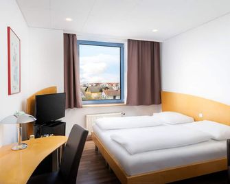 Mainstreet Hotel - Dietzenbach - Schlafzimmer