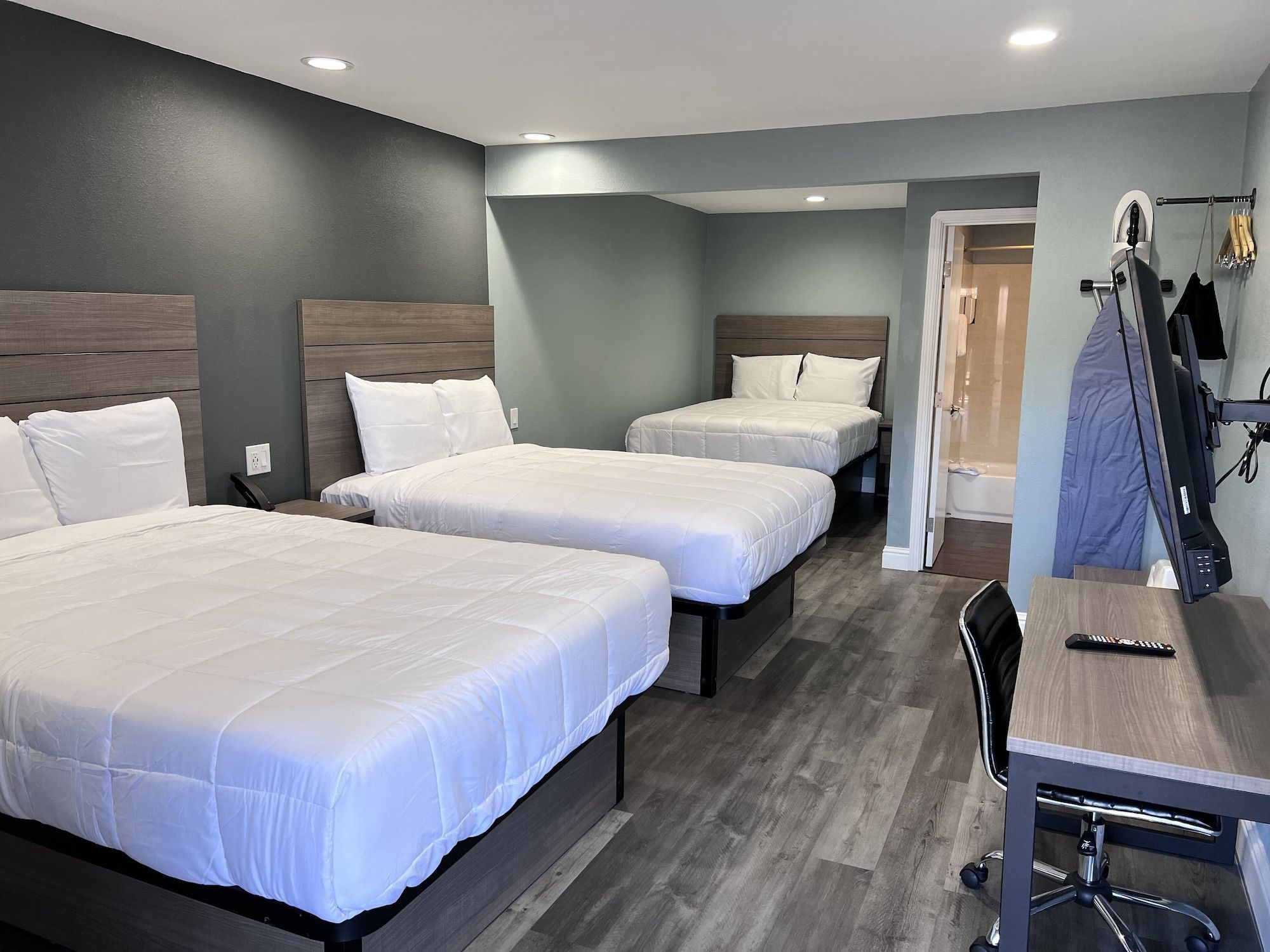 Surf City Inn & Suites - Santa Cruz