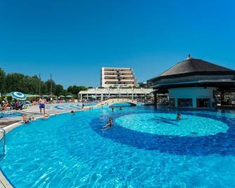 Savoy Beach Hotel & Thermal Spa - Bibione - Piscina