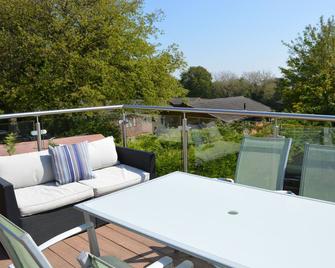 One bedroom property near beach and country walks - Shanklin - Balcony