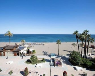 Hotel Mediterráneo - Estepona - Beach
