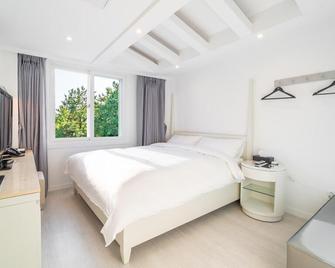 Owl Hotel - Sacheon - Habitación