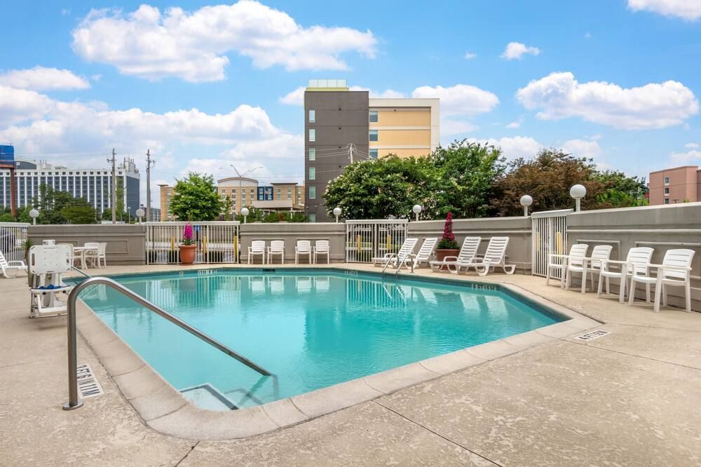 Hampton Inn & Suites Atlanta-Airport North
