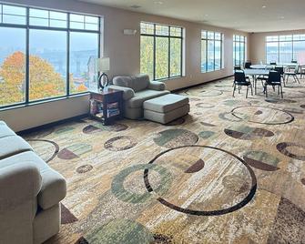 Cobblestone Inn & Suites - Marquette/Prairie du Chien - Marquette - Lobby