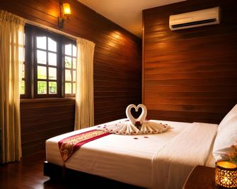 Tekoma Resort Taman Negara - Kuala Tahan