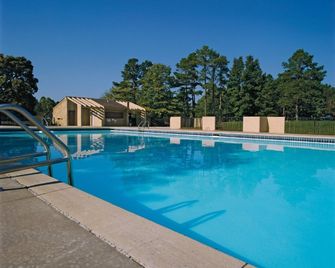 Wyndham Resort at Fairfield Bay - Fairfield Bay - Pool