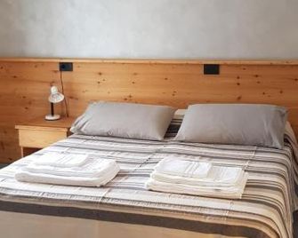 Il Mulinel agriturismo - Teglio - Camera da letto