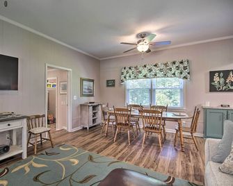 Family Home w/ Fire Pit, 2 Mi to Lake Access - Lexington