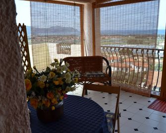 La Casa di Mariù - Furnari - Balcon