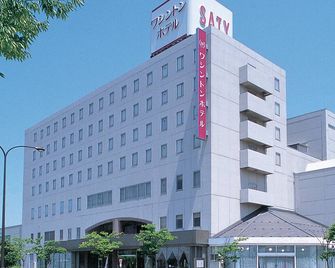 Tsubamesanjo Washington Hotel - Tsubame - Building