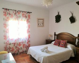 Hotel Casa Fina - Adults Recommended - Коніль-де-ла-Фронтера - Спальня