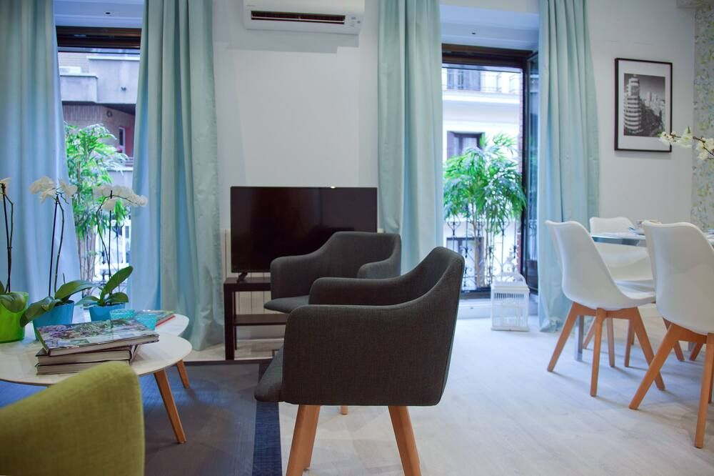 شقق أجنحة فيل آت هوم مدريد - مدريد - مطعم