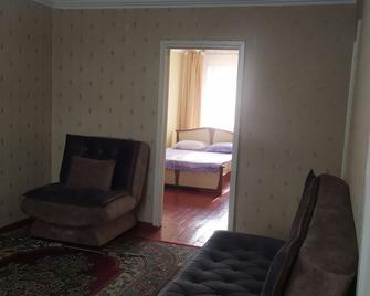 Guli House - Taşkent - Oturma odası