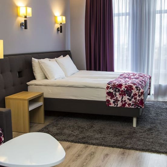 City Park Hotel image 1