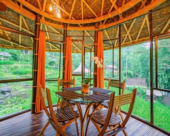 Bambu Indah Resort - Ubud - Patio
