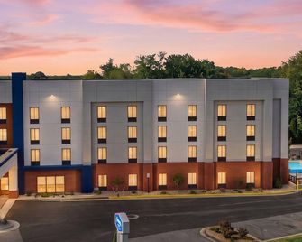 Hampton Inn Martinsburg South-Inwood - Inwood - Budova