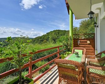 Cozy Home In Martinkovec With Wifi - Varazdinske Toplice - Balcony