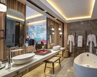 Swissotel The Stamford Singapore - Singapura - Quarto