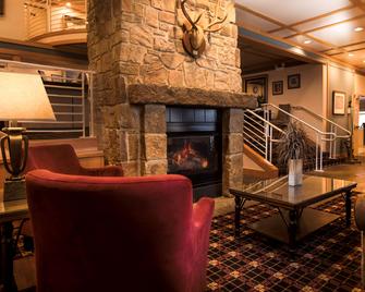 The Landing Hotel - Ketchikan - Lobby
