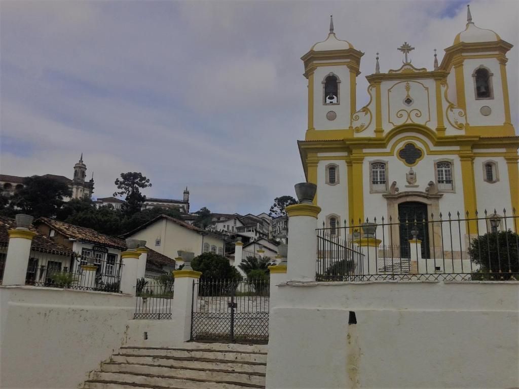 Hostel Imperial - אורו פרטו