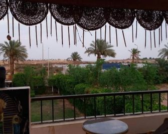 Applicators Hotel - Abu Simbel - Balcony