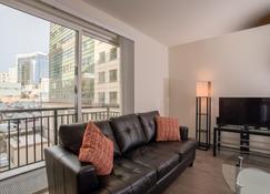 Pelicanstay In Pioneer Square - Seattle - Living room