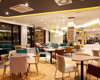 Hampton by Hilton Munich Airport South - Hallbergmoos - Restaurant