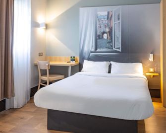 B&B HOTEL Rennes Ouest Villejean - Rennes - Bedroom