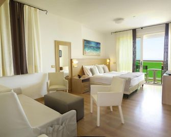 Hotel Bristol - Jesolo - Kamar Tidur