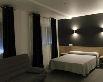 Hotel Hollywood - Cangas de Morrazo - Slaapkamer