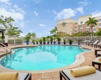 Homewood Suites by Hilton Fort Myers Airport/FGCU - Fort Myers - Pool