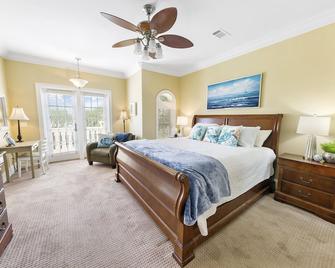 Summer Special, Lux 4BR House Sleeps 12, Pool, Elevator, King bed - Panama City - Bedroom