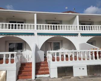 North Finger Private Villa in Paradise - John Hughes - Building