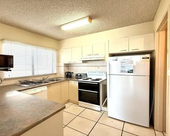 Flinders Lodge Unit 4 - Lifestyle Yamba - Yamba - Cozinha
