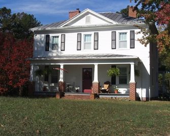 The Chandler House Bed And Breakfast - South Boston - Gebäude