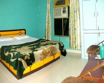 Bhandari Swiss Cottage - Rishikesh - Bedroom