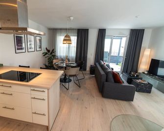 Alp Deluxe - Sauna, Kamin, Terrasse & Mehr - Weißenhorn - Wohnzimmer