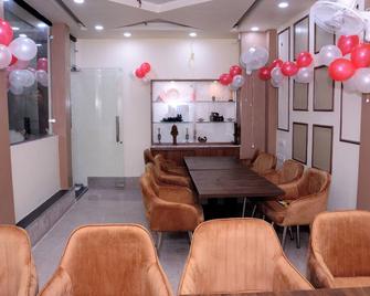 Hotel Subhadra - Kannauj - Dining room